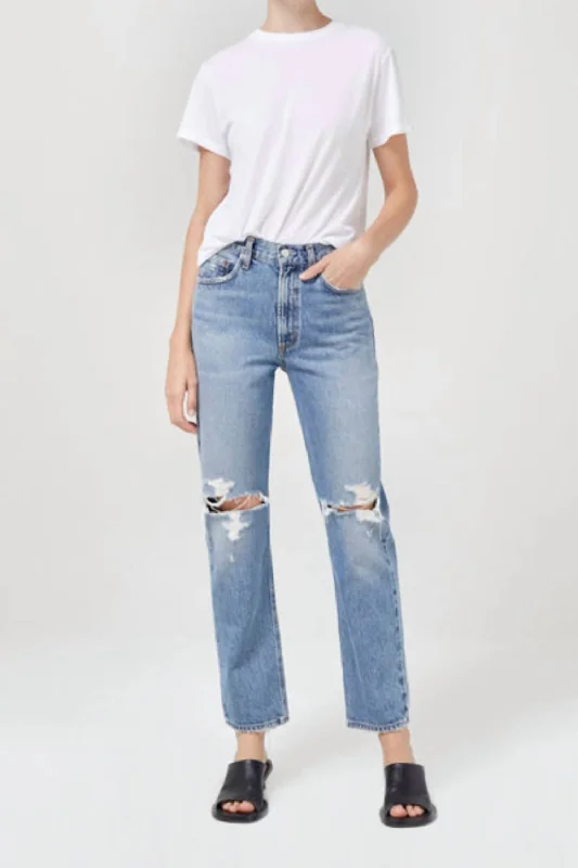 Mia Mid Rise Straight Jeans In Rule