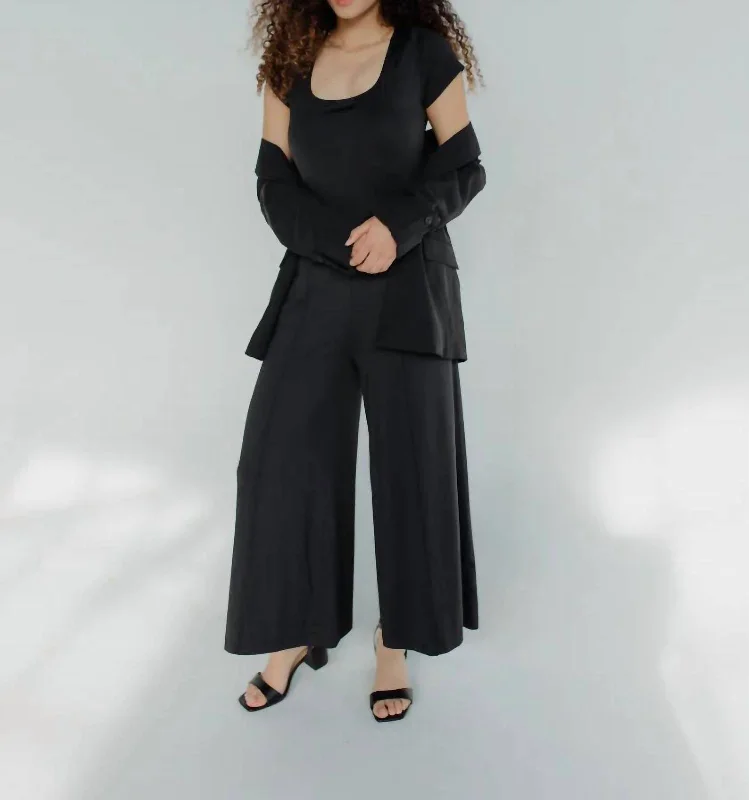 Rae Tailored Jumpsuit In Black