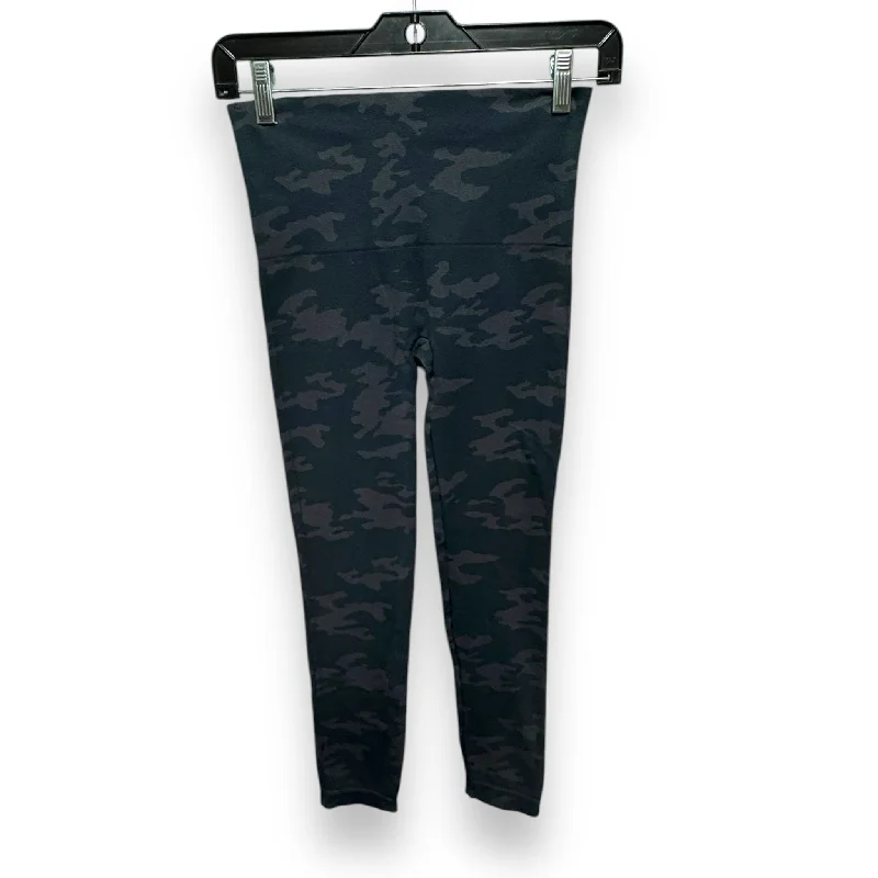 Athletic Leggings By Spanx In Camouflage Print, Size: M