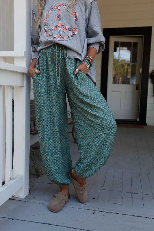 The Nest Mystic Mirage Printed Joggers - Teal